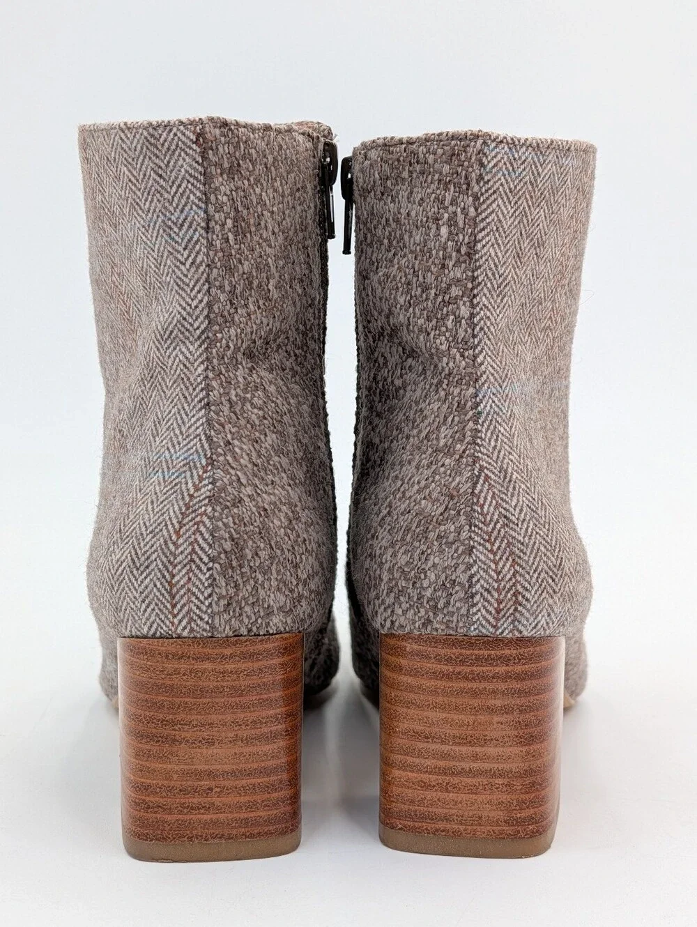 Coconuts by Matisse Sz 7 Herringbone Tweed Stacked Block Heel Ankle Booties